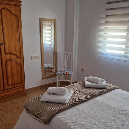 דירות Apartamento Baeza Cozar 1 מראה חיצוני תמונה