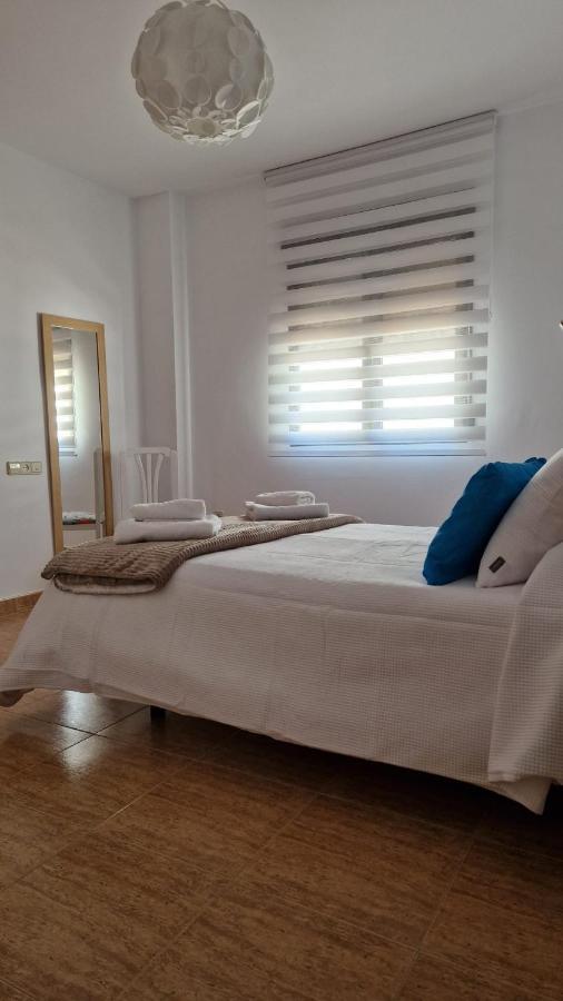 דירות Apartamento Baeza Cozar 1 מראה חיצוני תמונה